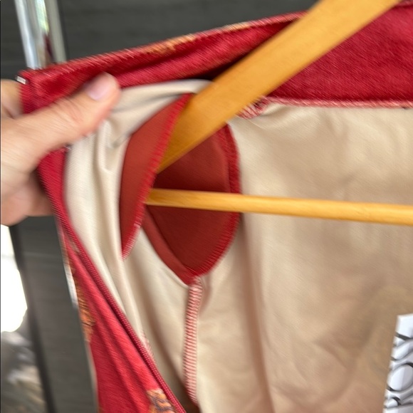 Elegant Red Floral Jumpsuit - Picture 6 of 7